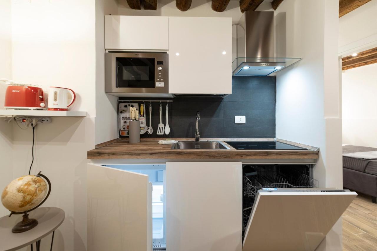 San Marco Pied-A-Terre - Accademia By Wonderful Italy Apartman Velence Kültér fotó
